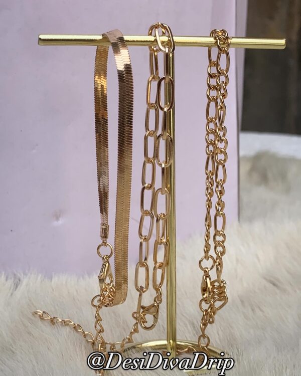 Chain up - Image 2