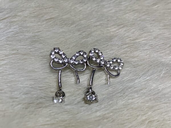 Zircon studs