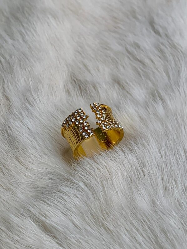Cubic Zirconia - Image 3